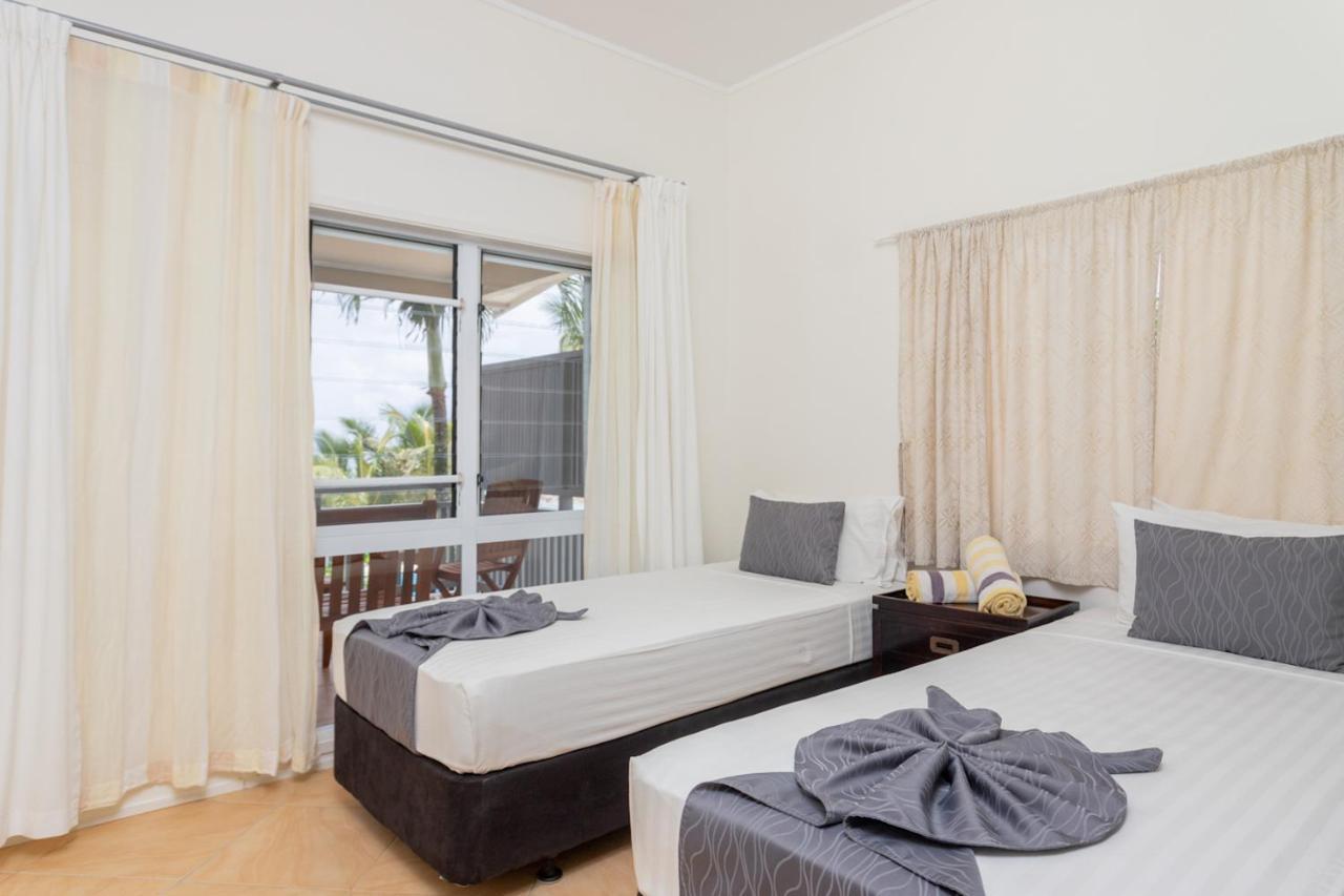 Moana Sands Beachfront Hotel Раротонга Екстериор снимка