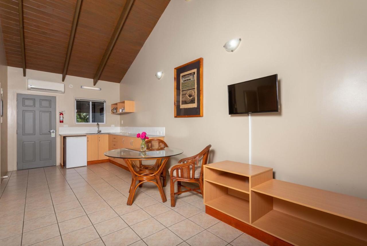 Moana Sands Beachfront Hotel Раротонга Екстериор снимка